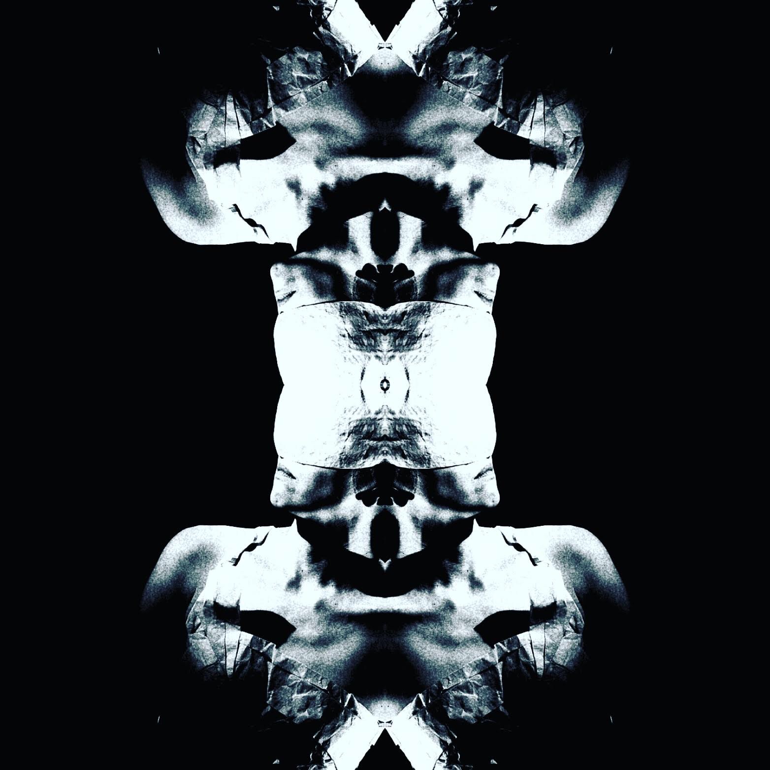 アカツキノイエ